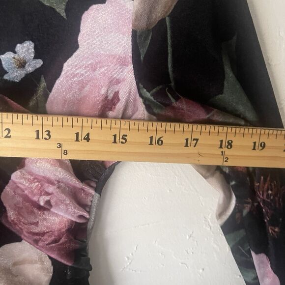 Xtraordinary Big Girls Size 16 Velvet Black Floral Wrap Party Long Sleeve Dress - Picture 6 of 8